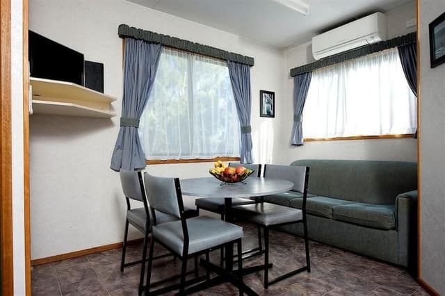 Standard Cabin