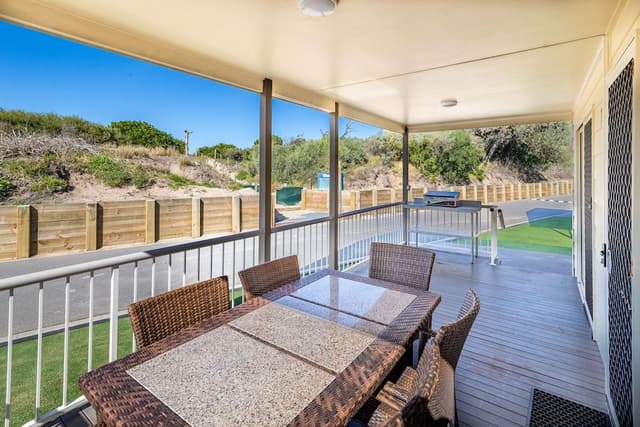 Villa (3BR) - 1B
