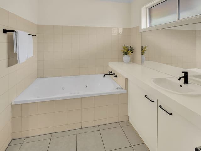 House, 3 Bedrooms