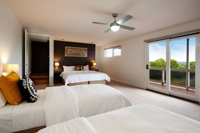 House, 4 Bedrooms