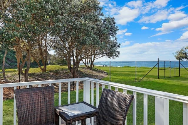 2 Bedroom Ocean View Cabin