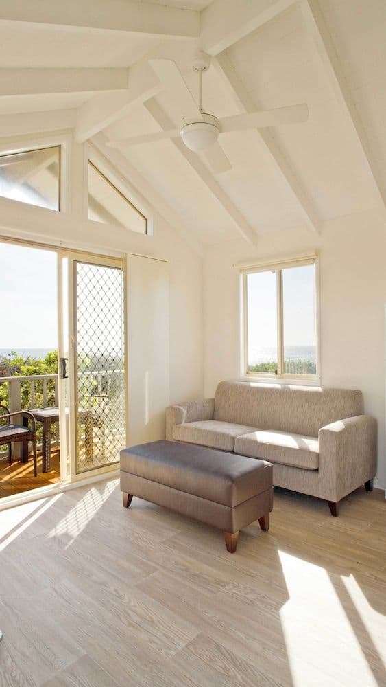 2 Bedroom Ocean View Cabin