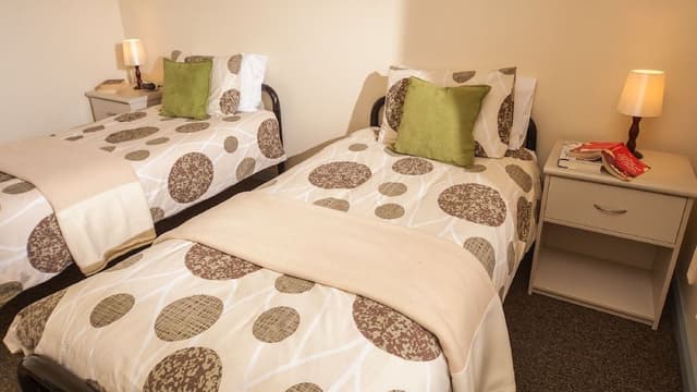 Classic Cottage, Multiple Beds, Refrigerator & Microwave, Garden Area