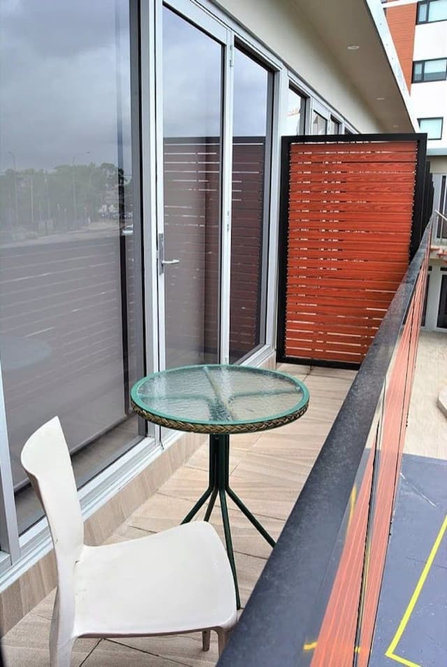 Premium Studio Unit