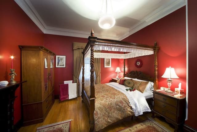 Luxury House, 4 Bedrooms