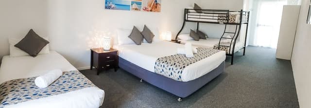 1 Bedroom Large Family Unit