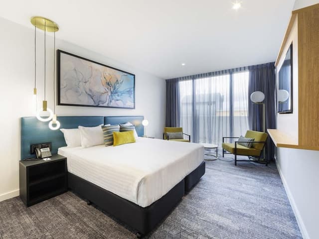 Standard Room, 1 Queen Bed