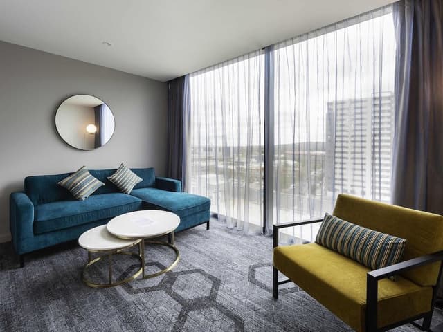 Executive Studio, 1 King Bed with Sofa bed, Bathtub