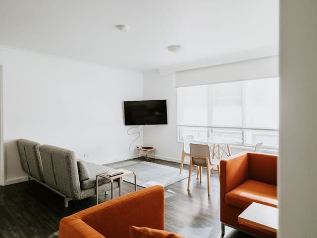 Deluxe One Bedroom Apartment