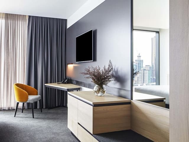 Standard Room, 1 Queen Bed
