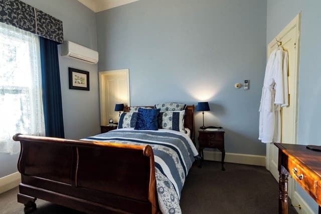 Standard Room, Non Smoking (Suite 4)