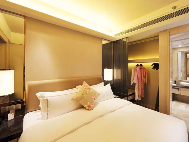 Deluxe 2 Bedroom Suite