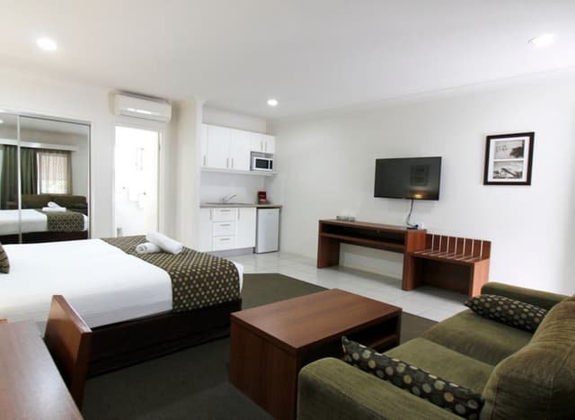 Executive King Suite