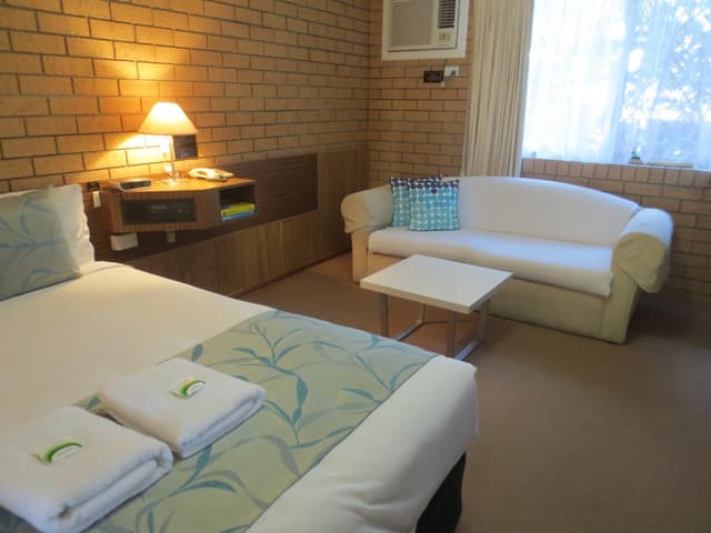 Room 4