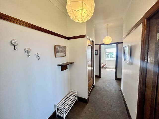 House, 3 Bedrooms, 2 Bathrooms (Light Keepers)