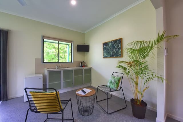 Superior Twin Room – Chalet 1