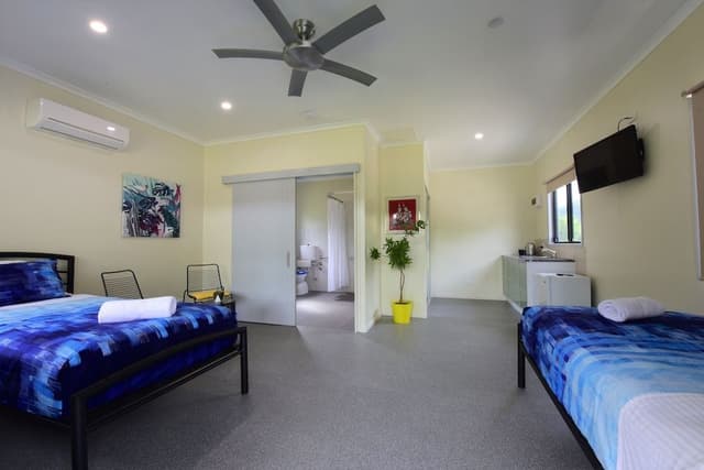 Wheel Chair accessible room - Chalet 4