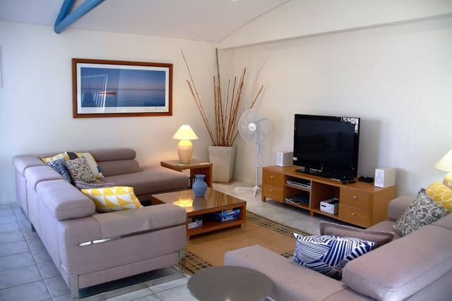 House, 2 Bedrooms