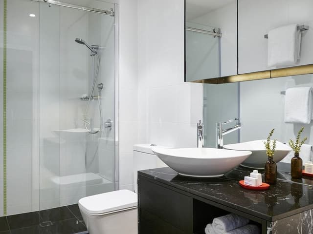 Room, 2 Bedrooms, 2 Bathrooms