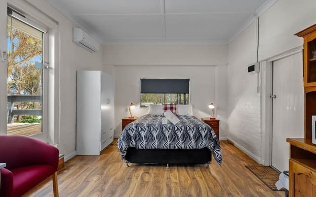 Standard Double Room, 1 Queen Bed, Ensuite