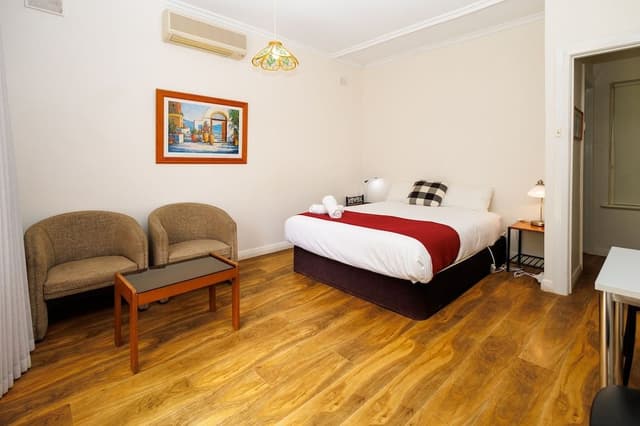Standard Double Room, 1 Queen Bed, Ensuite