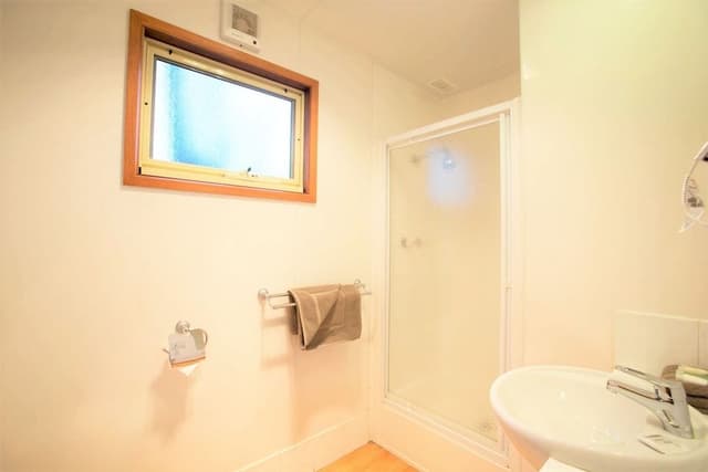 Deluxe Cabin (Couple Cabin)