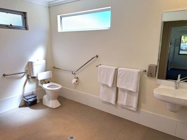 Deluxe Room, 2 Bedrooms, Accessible