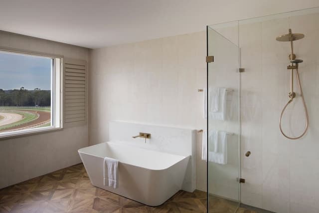 Superior Suite, 1 King Bed