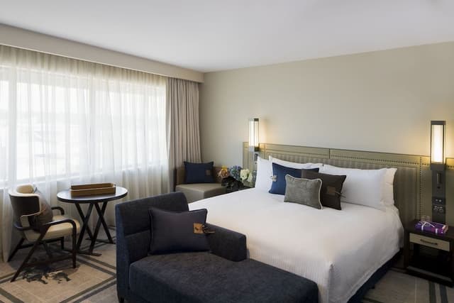 Deluxe Room, 1 King Bed