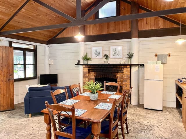 Ironbark Romantic Cabin