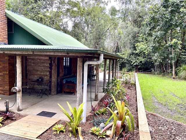 Ironbark Romantic Cabin
