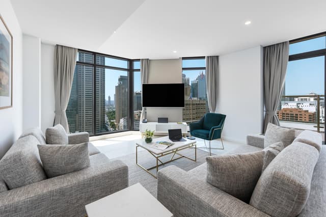 3 Bedroom City Suite