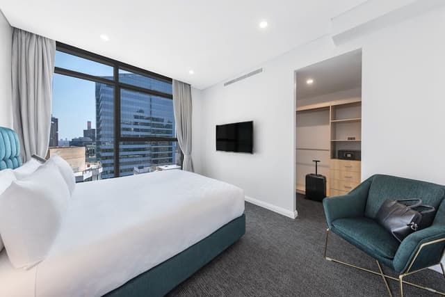 3 Bedroom City Suite
