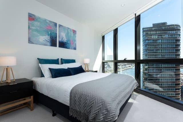 Deluxe One Bedroom Apartment - City View