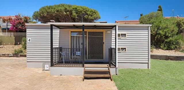 Garden Cabin