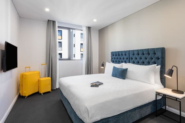 2 Bedroom Suite