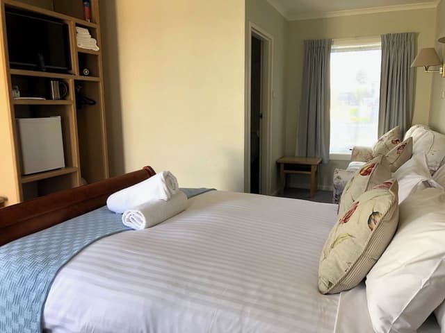 Premium Room, 1 Queen Bed