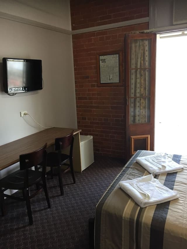 Double Room, Balcony