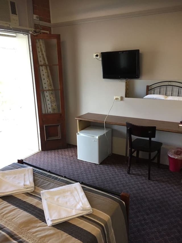 Double Room, Balcony
