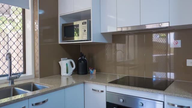 Superior Apartment, 2 Bedrooms, Mountain View