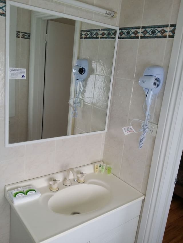 Superior Studio, 1 Queen Bed, Mountain View