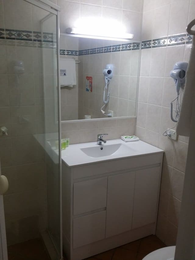 Superior Apartment, 2 Bedrooms, Mountain View
