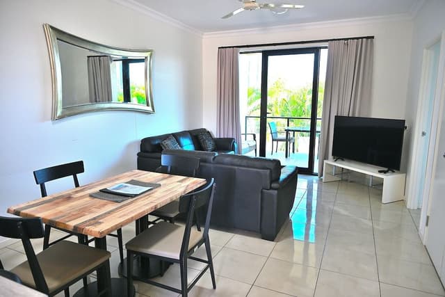 Deluxe Apartment, Balcony, Garden View