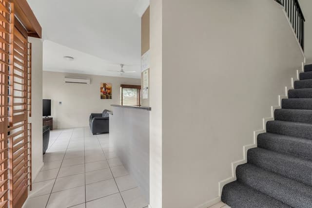 Deluxe Apartment, Balcony, Garden View