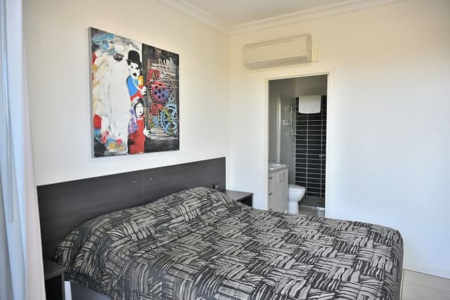 Deluxe Apartment, Balcony, Garden View