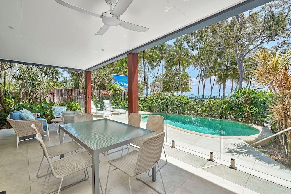 Reeflections Holiday Villas1