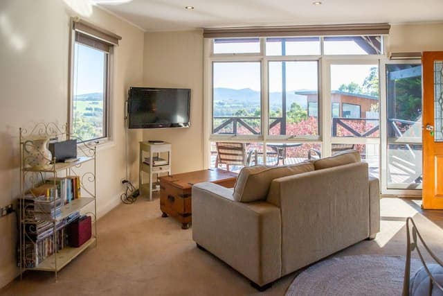 Studio, Mountain View