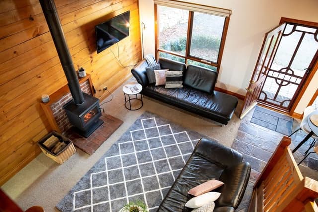 Cottage, Mountain View