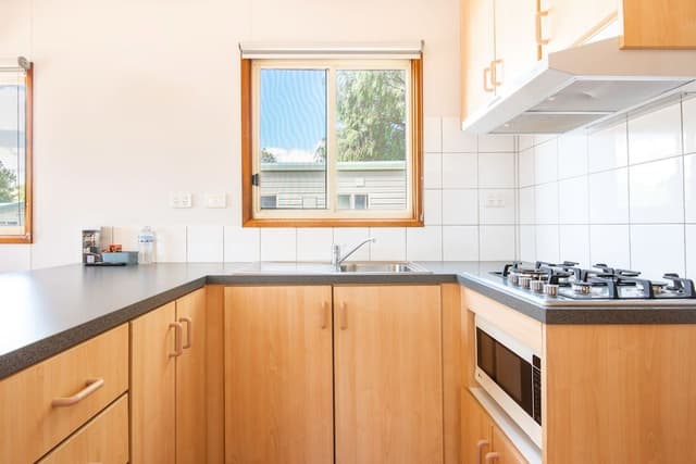 Family Cabin - Sleeps 4
