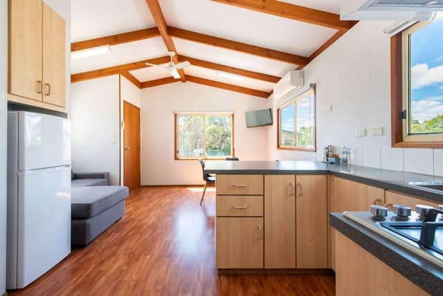 Family Cabin - Sleeps 4